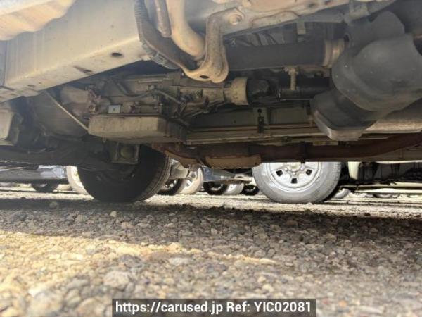 Used 1999 AT toyota regius-wagon RCH41W Image[17]