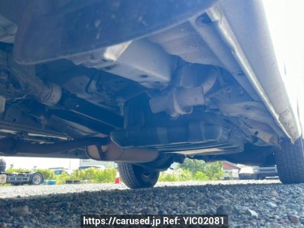 Used 1999 AT toyota regius-wagon RCH41W Image[34]
