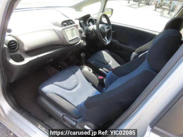 Used 2011 AT honda fit GE6 Image[12]