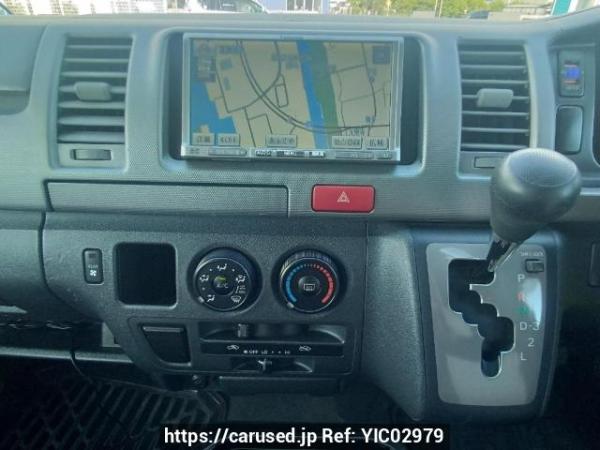 Used 2007 AT toyota regiusace-van KDH200V Image[18]