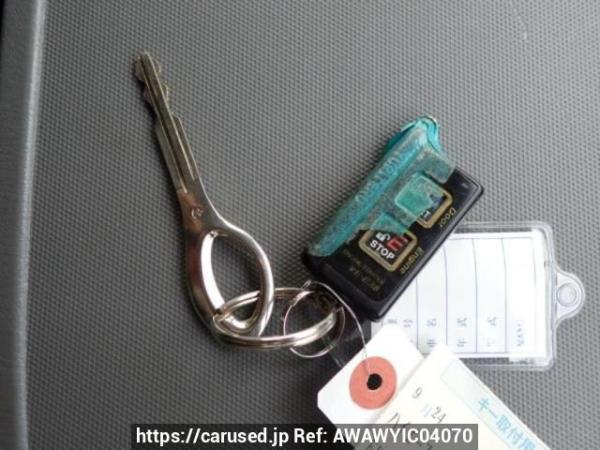 Used 2004 AT toyota hiace-van KDH205V Image[27]