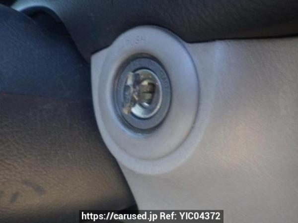 Used 2005 AT toyota hilux-surf TRN215W Image[22]