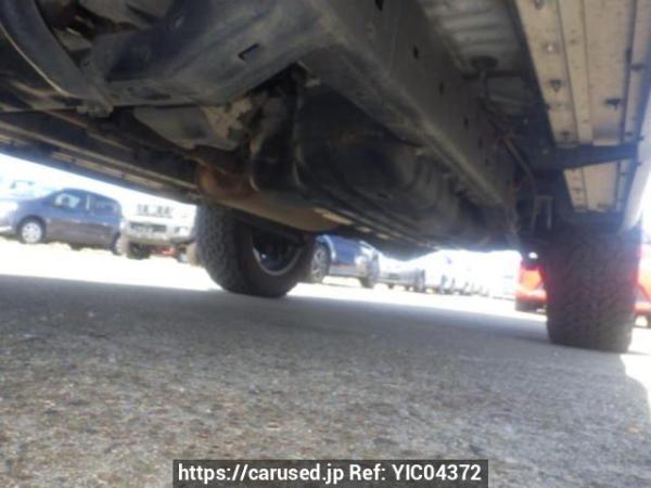 Used 2005 AT toyota hilux-surf TRN215W Image[31]
