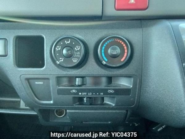 Used 2006 AT toyota hiace-van KDH205V Image[21]