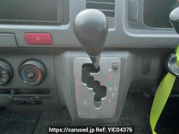 Used 2005 AT toyota hiace-van KDH200V Image[21]
