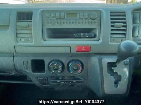 Used 2007 AT toyota regiusace-van KDH200V Image[17]