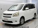 Toyota Noah ZRR70W