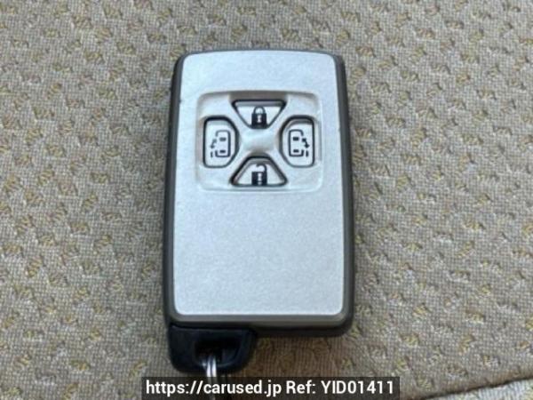 Used 2009 AT toyota noah ZRR70W Image[27]
