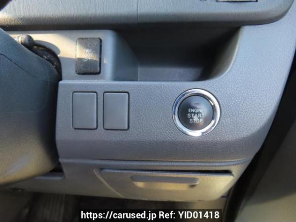 Used 2009 AT toyota voxy ZRR70W Image[26]