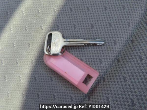 Used 2005 AT toyota ractis SCP100 Image[31]