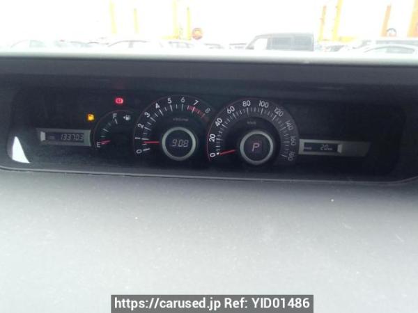 Used 2009 AT toyota voxy ZRR70W Image[26]