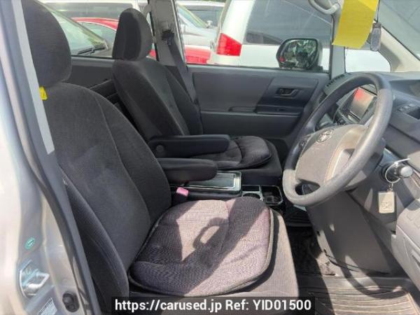Used 2009 AT toyota noah ZRR70G Image[12]