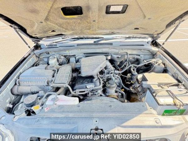 Used 2005 AT toyota hilux-surf TRN215W Image[9]