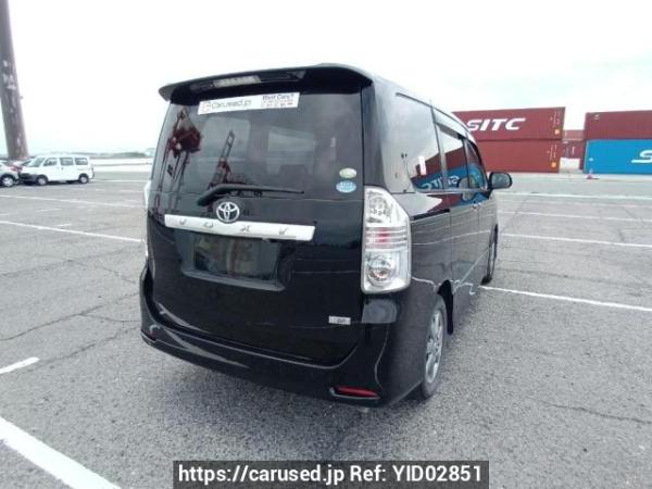 Used 2010 AT toyota voxy ZRR70W Image[6]
