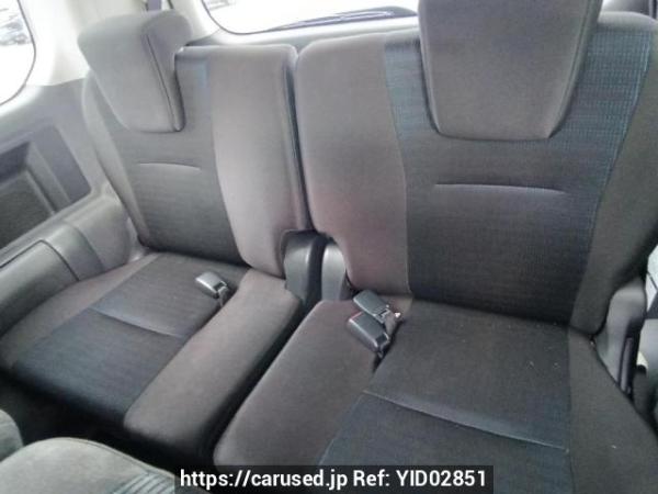 Used 2010 AT toyota voxy ZRR70W Image[16]