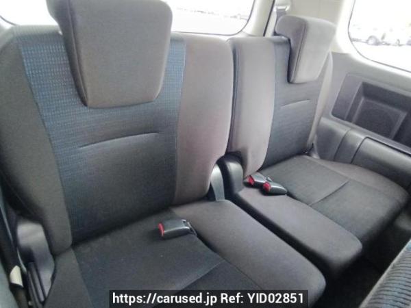 Used 2010 AT toyota voxy ZRR70W Image[17]