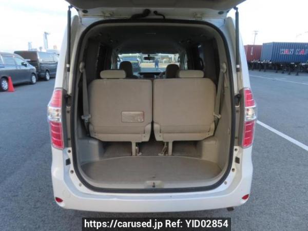 Used 2007 AT toyota noah ZRR70G Image[8]