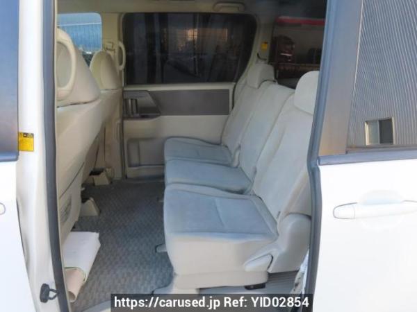 Used 2007 AT toyota noah ZRR70G Image[14]
