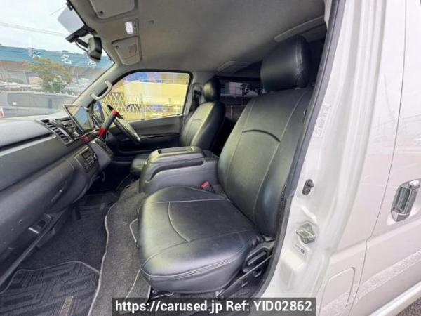 Used 2017 AT toyota regiusace-van KDH201V Image[15]
