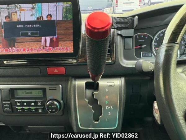 Used 2017 AT toyota regiusace-van KDH201V Image[27]