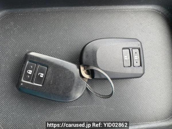 Used 2017 AT toyota regiusace-van KDH201V Image[30]