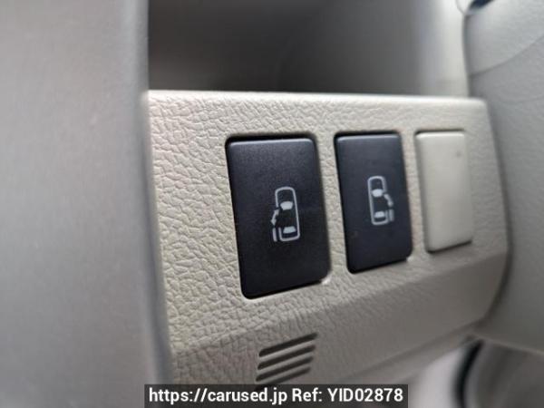 Used 2009 AT toyota noah ZRR70W Image[18]