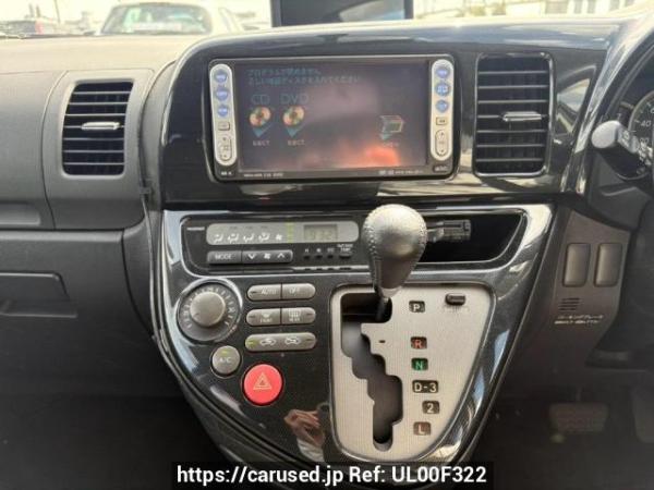 Used 2005 AT toyota wish ZNE10G Image[24]