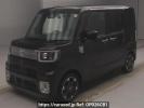 Toyota Pixis Mega LA700A