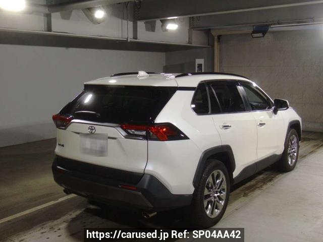 Buy Used 2021 Toyota RAV4 MXAA54 (SP04AA42) - Carused.jp