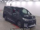 Toyota Voxy ZRR80W