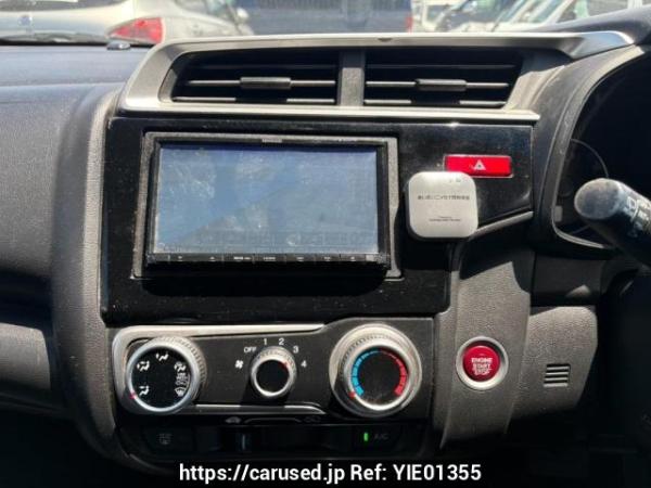 Used 2014 AT honda fit GK3 Image[18]