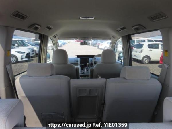 Used 2007 AT toyota noah ZRR70G Image[22]