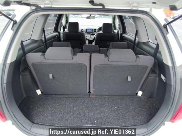 Used 2005 AT toyota wish ANE10G Image[8]