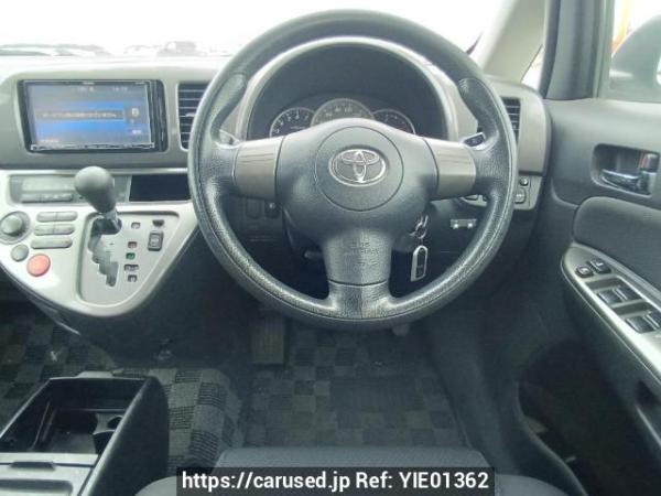 Used 2005 AT toyota wish ANE10G Image[20]