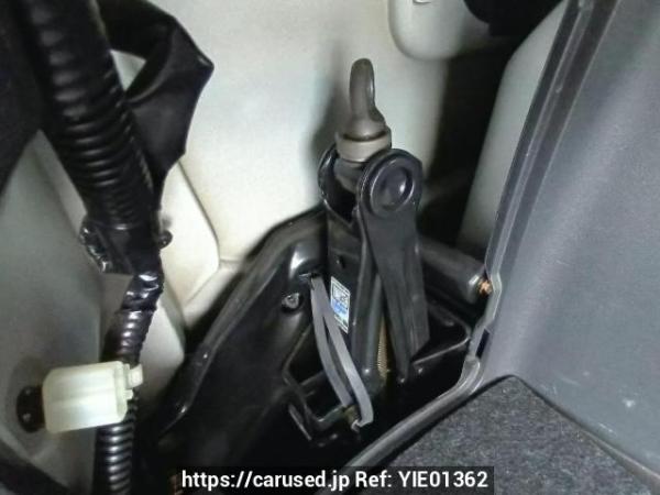 Used 2005 AT toyota wish ANE10G Image[41]