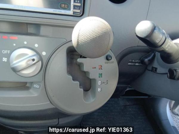 Used 2005 AT toyota sienta NCP81G Image[27]