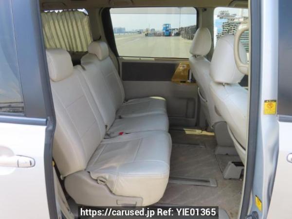 Used 2009 AT toyota noah ZRR70W Image[17]