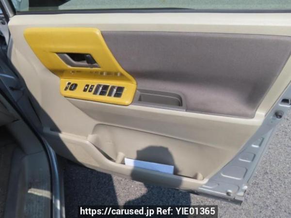Used 2009 AT toyota noah ZRR70W Image[35]