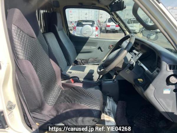Used 2002 AT toyota hiace-van RZH112V Image[9]