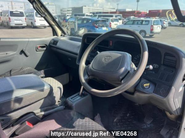 Used 2002 AT toyota hiace-van RZH112V Image[13]