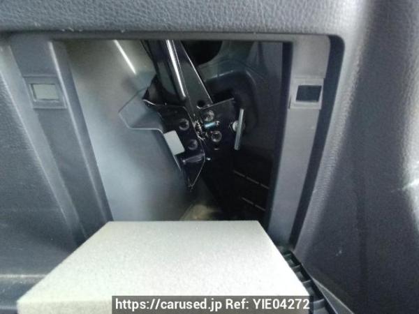 Used 2011 AT mazda verisa DC5W Image[40]