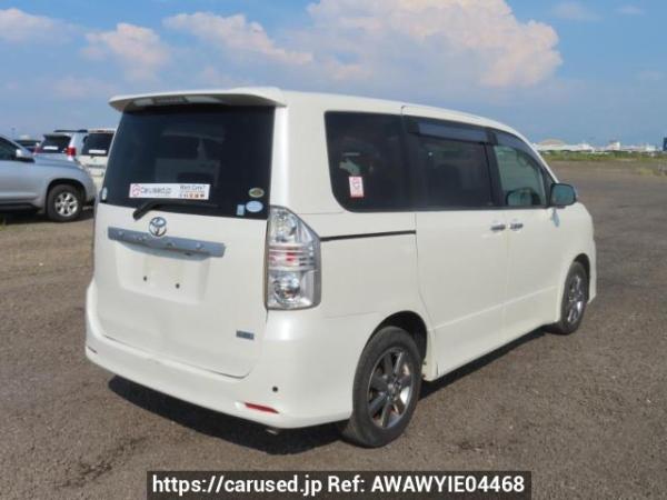 Used 2009 AT toyota voxy ZRR70W Image[6]