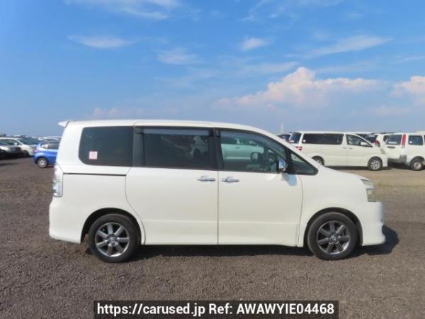Used 2009 AT toyota voxy ZRR70W Image[7]