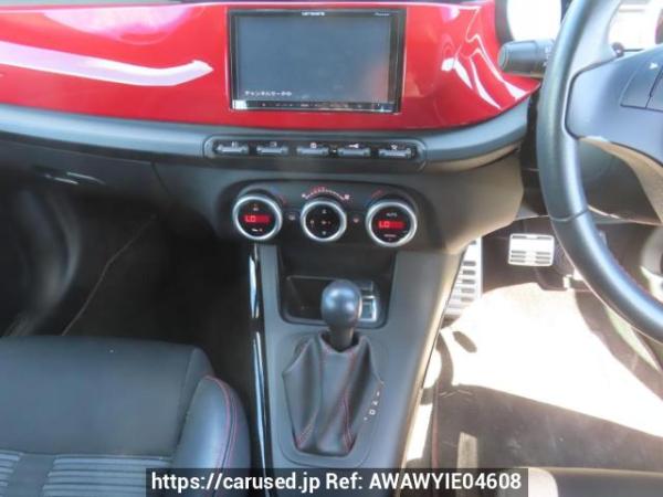 Used 2012 AT alfa-romeo giulietta 940141 Image[24]