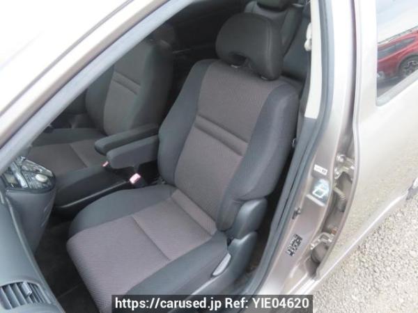 Used 2006 AT toyota wish ZNE10G Image[16]