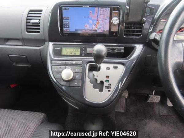 Used 2006 AT toyota wish ZNE10G Image[26]