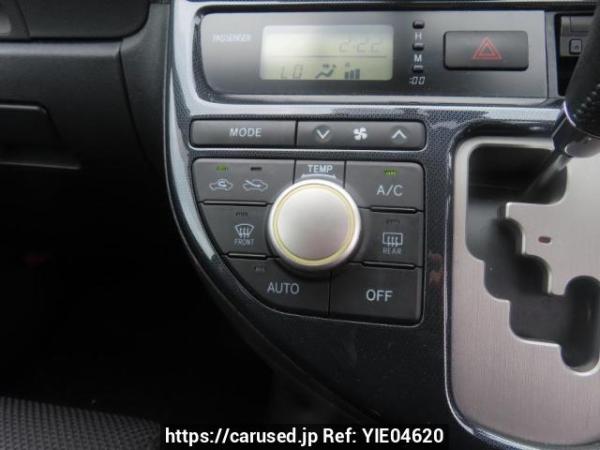 Used 2006 AT toyota wish ZNE10G Image[29]