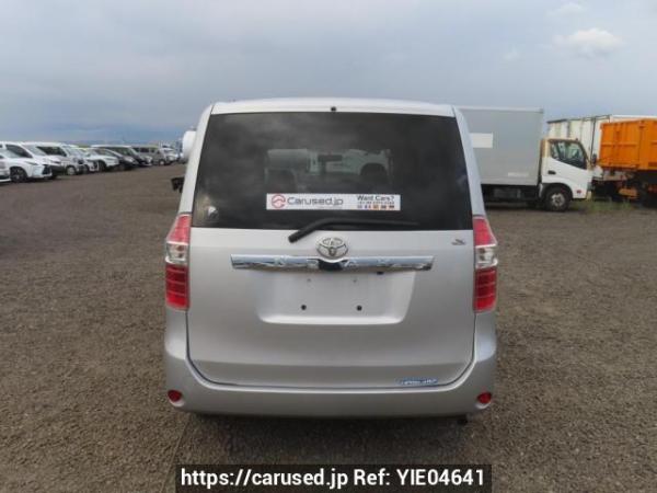 Used 2008 AT toyota noah ZRR70G Image[5]
