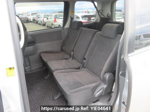 Used 2008 AT toyota noah ZRR70G Image[20]