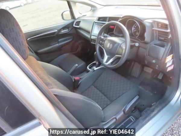 Used 2013 AT honda fit GK3 Image[11]